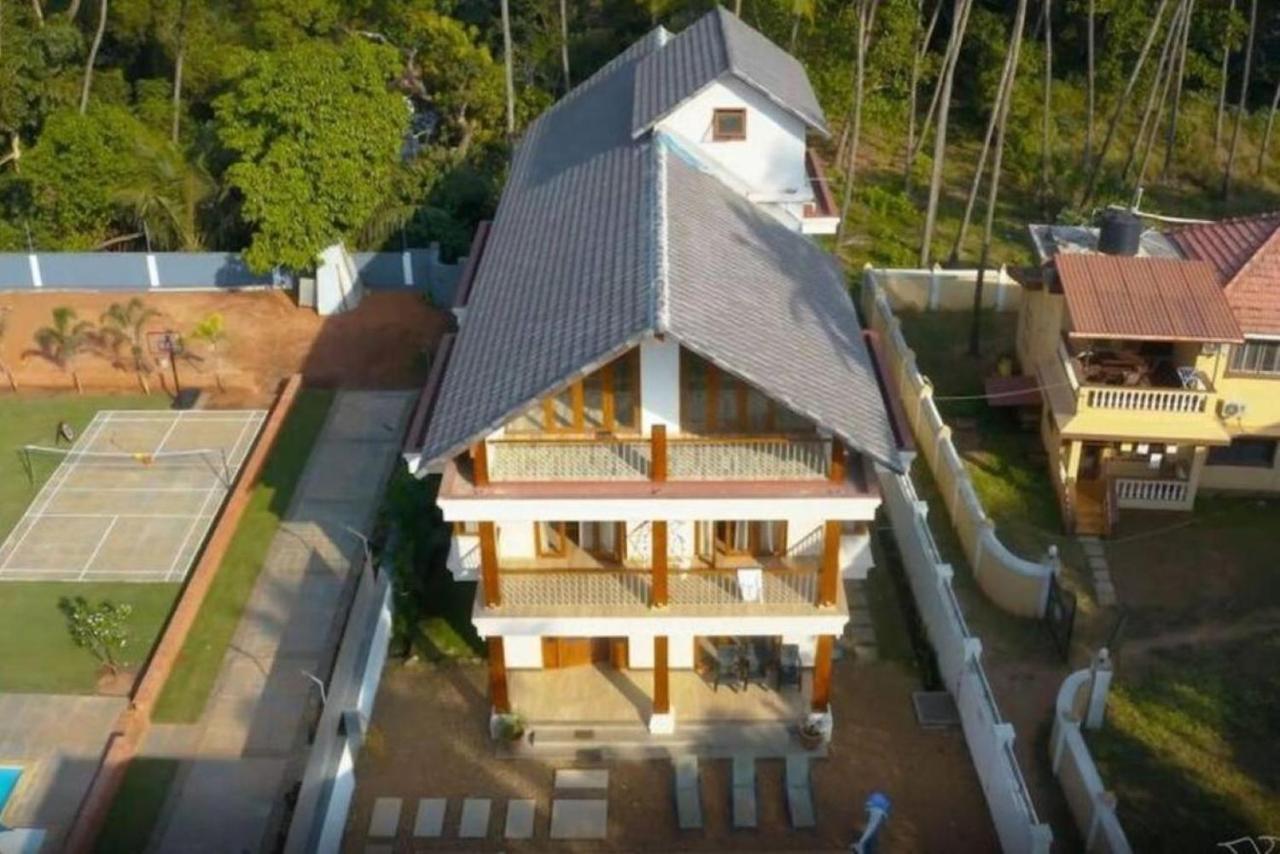 Luxury Rental With Kids Playroom In Goa Calangute Exterior photo